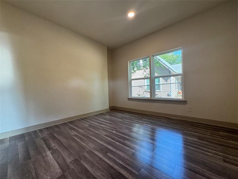 1613 N 15th Street, Waco TX 76707 - Photo 7