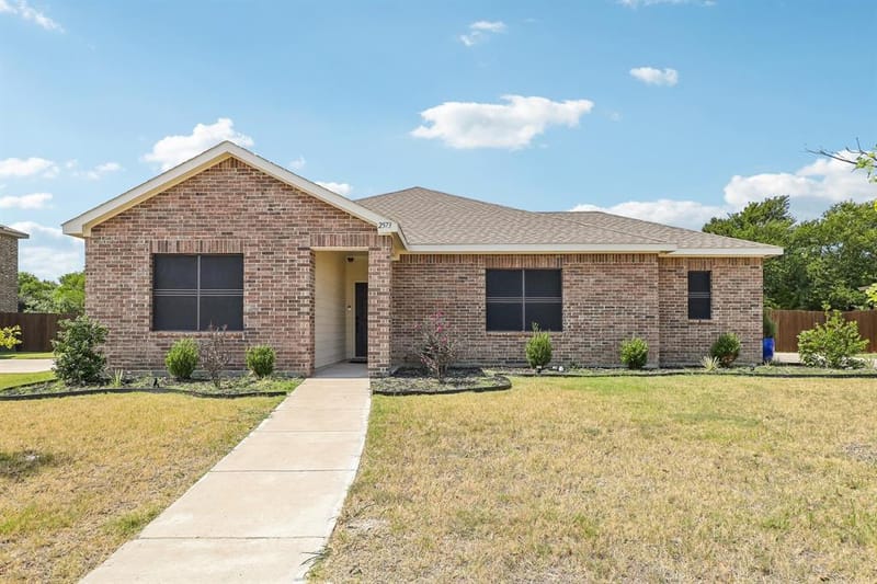 2573 Cinnamon Springs Road, Glenn Heights TX 75154