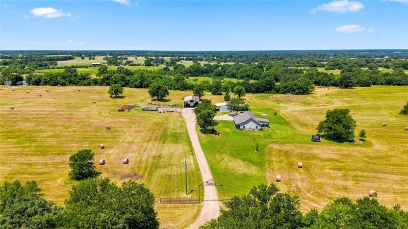 189 County Road 3090, Ben Franklin TX 75415 - Photo 3