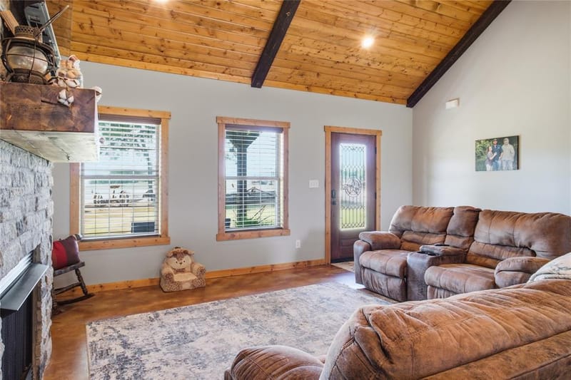 189 County Road 3090, Ben Franklin TX 75415 - Photo 9