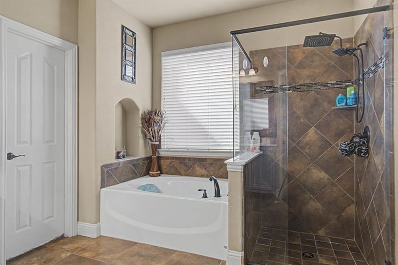 5728 Brookside Drive, Denton TX 76226 - Photo 24