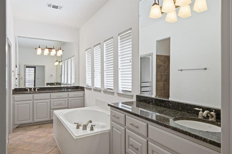 11907 Bamberg Lane, Frisco TX 75035 - Photo 23