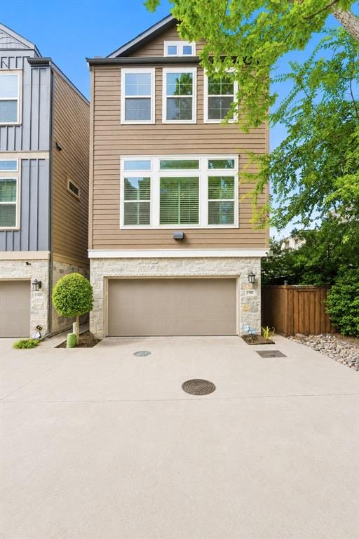 5981 Evening Star Place, Dallas TX 75235 - Photo 3