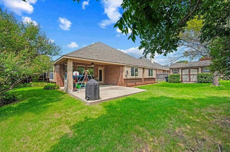 102 Briarstone Drive, Alvarado TX 76009 - Photo 28
