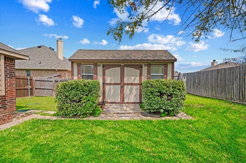 102 Briarstone Drive, Alvarado TX 76009 - Photo 30