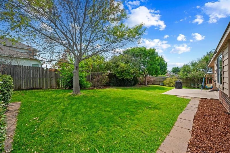 102 Briarstone Drive, Alvarado TX 76009 - Photo 31