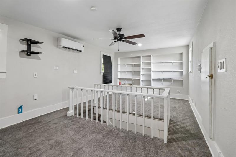 1963 Columbus Avenue, Fort Worth TX 76164 - Photo 9
