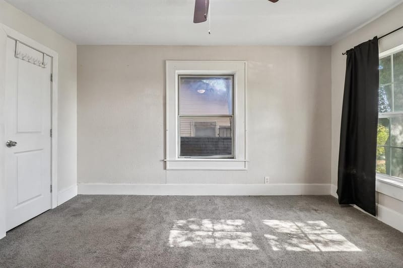 1963 Columbus Avenue, Fort Worth TX 76164 - Photo 11