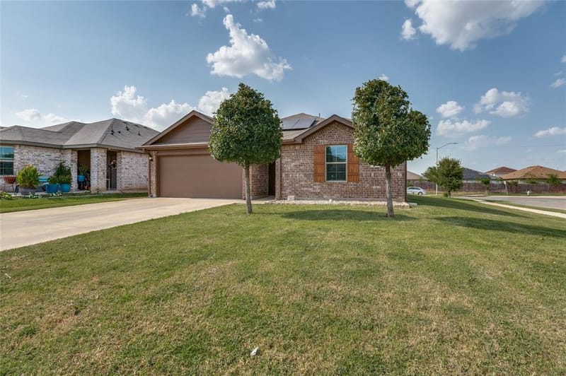 6929 Whisper Field, Fort Worth TX 76120 - Photo 2