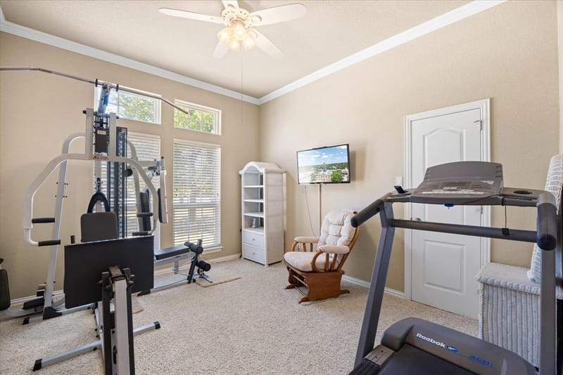 2101 W Emerald Bend Court, Granbury TX 76049 - Photo 29