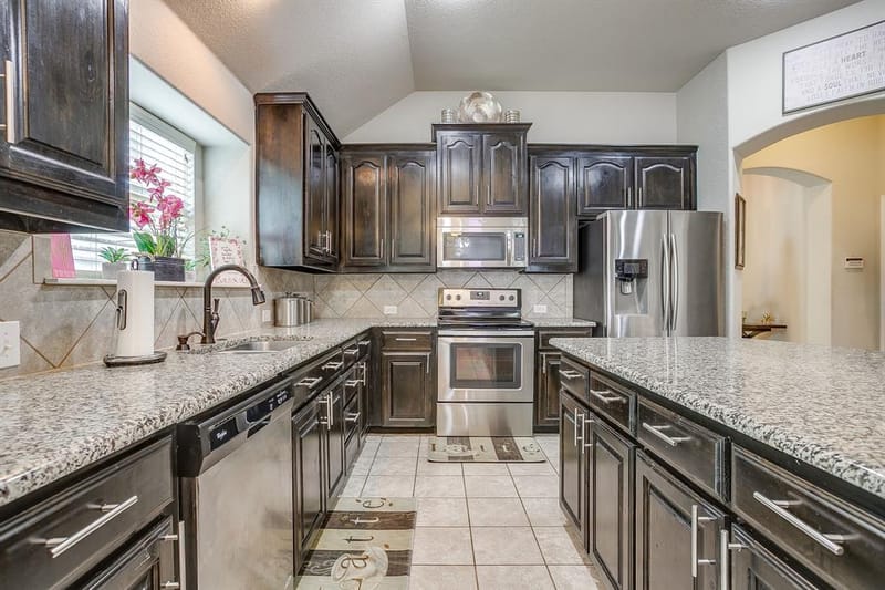 11829 Hassop Lane, Burleson TX 76028 - Photo 12