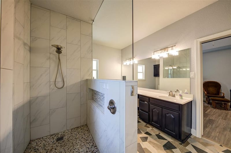 814 Haynie Drive, Runaway Bay TX 76426 - Photo 26