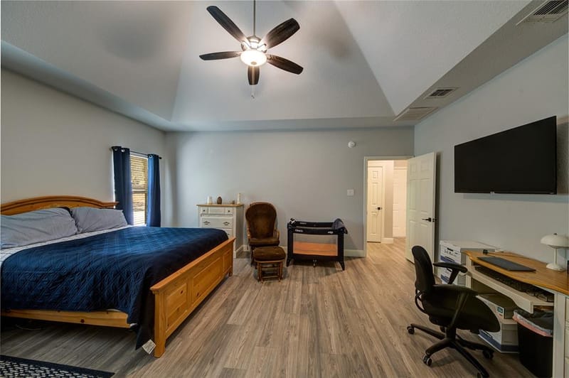 814 Haynie Drive, Runaway Bay TX 76426 - Photo 28