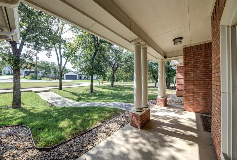 814 Haynie Drive, Runaway Bay TX 76426 - Photo 5
