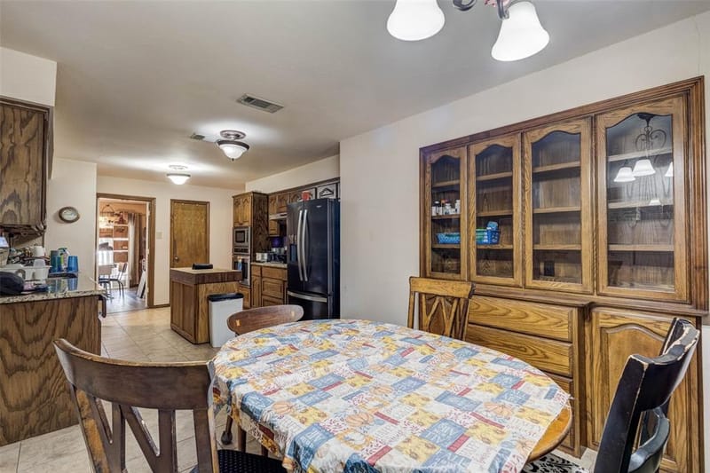 1426 Marlene Place, DeSoto TX 75115 - Photo 7