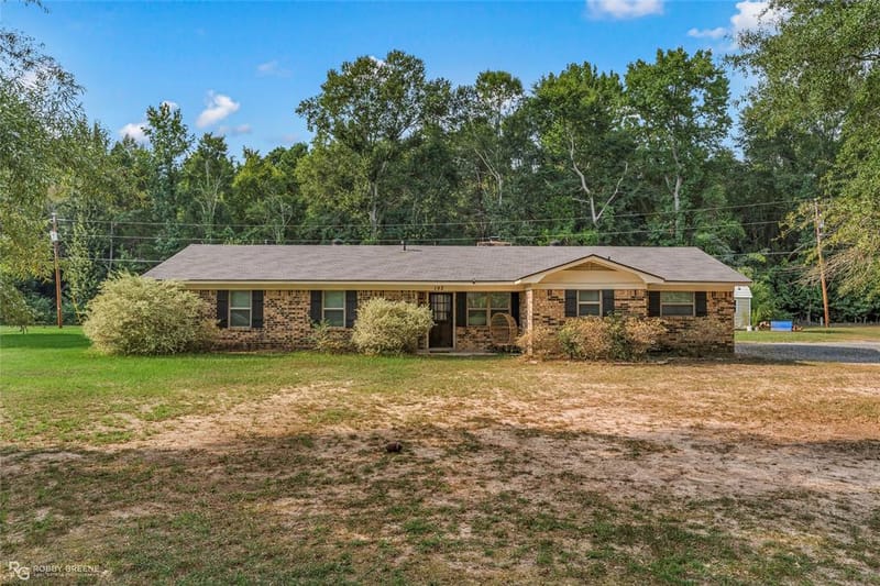 192 SE 5th Avenue, Sibley LA 71073