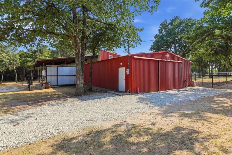 12 County Road 2114, Gainesville TX 76240 - Photo 20