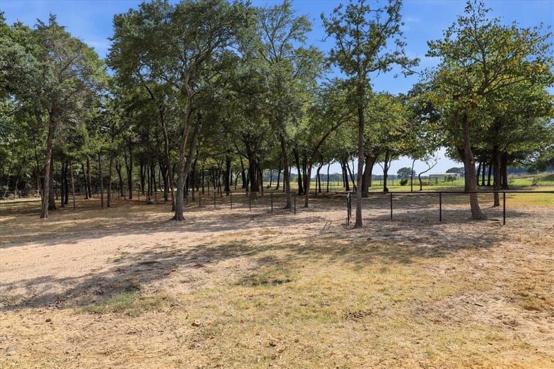 12 County Road 2114, Gainesville TX 76240 - Photo 37