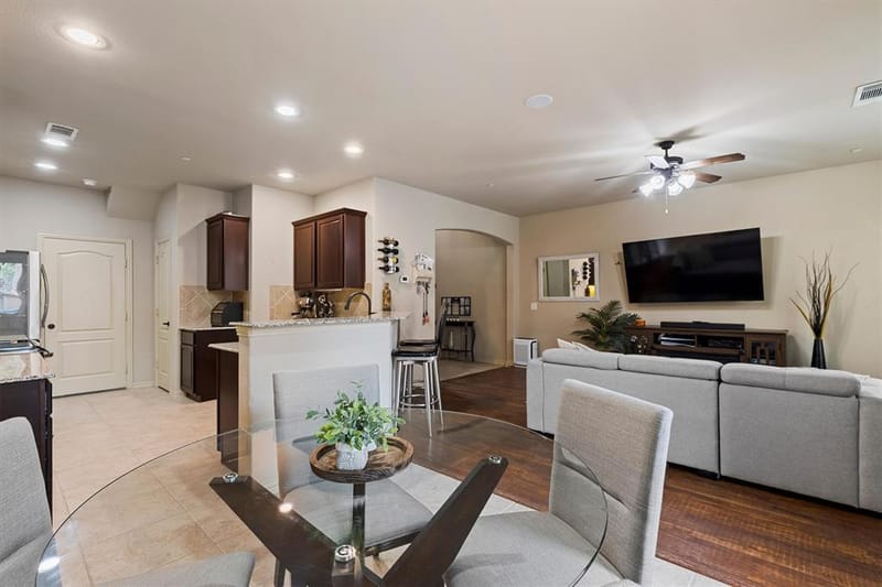 1828 Villa Drive, Allen TX 75013 - Photo 11
