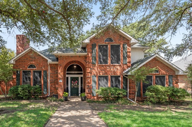 609 Christan Court, Rockwall TX 75087 - Photo 2