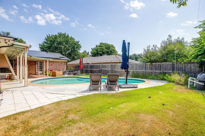 441 W Pleasantview Drive, Hurst TX 76054 - Photo 33