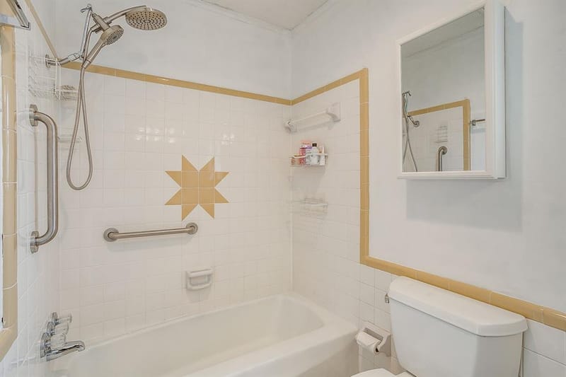 441 W Pleasantview Drive, Hurst TX 76054 - Photo 18