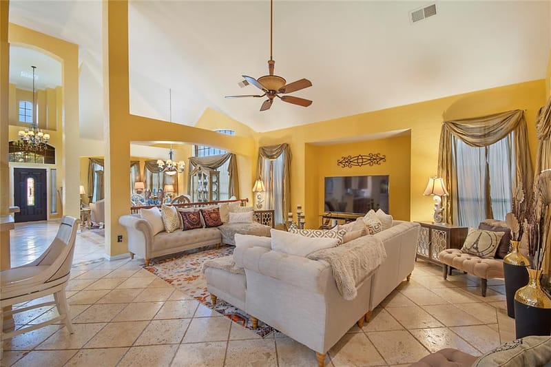 663 E Sandra Lane, Grand Prairie TX 75052 - Photo 12
