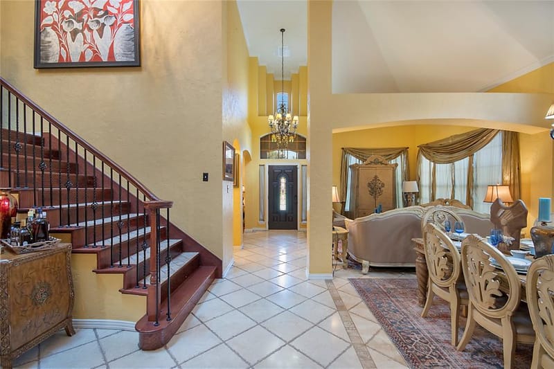 663 E Sandra Lane, Grand Prairie TX 75052 - Photo 9