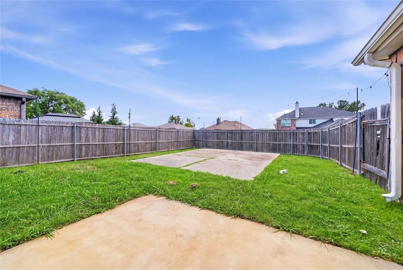 5814 Winell Drive, Garland TX 75043 - Photo 31