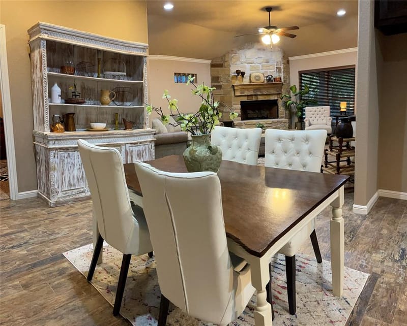 1407 Lauren Lane, Granbury TX 76048 - Photo 2
