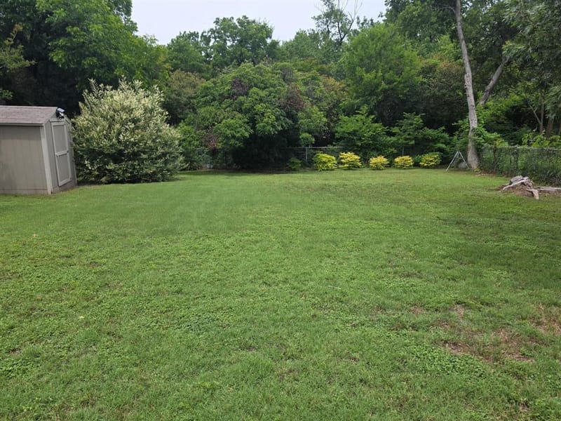 3811 Academy Drive, Dallas TX 75227 - Photo 10