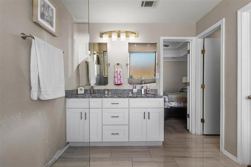 1507 Sugar Creek Drive, Carrollton TX 75007 - Photo 15