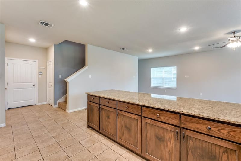 4662 Ralph Lane, Dallas TX 75227 - Photo 10