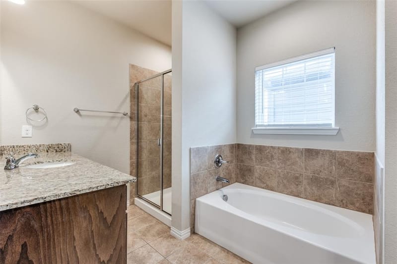 4662 Ralph Lane, Dallas TX 75227 - Photo 15