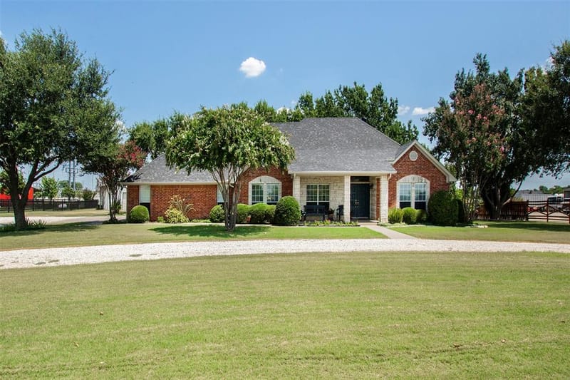 100 Durning Road, Van Alstyne TX 75495