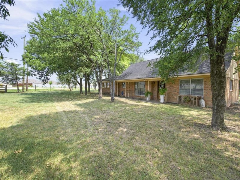 5022 Ensign Road, Ennis TX 75119 - Photo 27