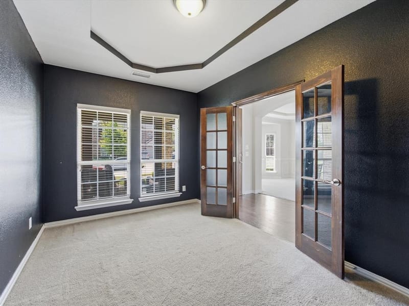 906 Hidden Lakes Drive, Cedar Hill TX 75104 - Photo 13