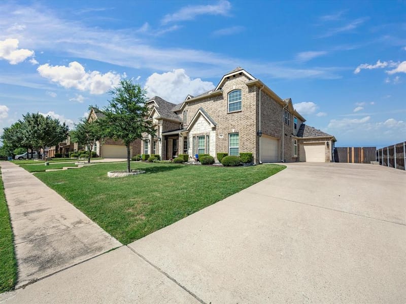 906 Hidden Lakes Drive, Cedar Hill TX 75104 - Photo 7