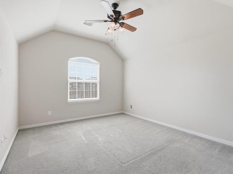 906 Hidden Lakes Drive, Cedar Hill TX 75104 - Photo 14