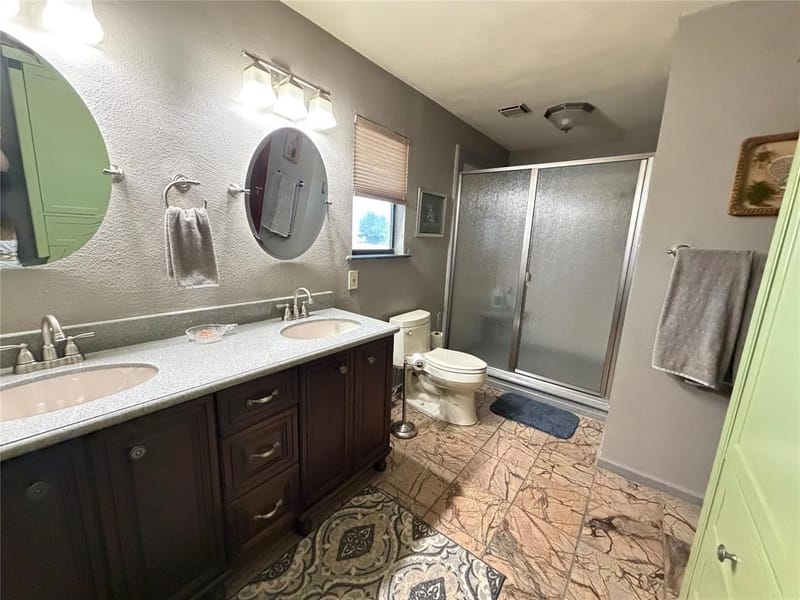 330 S Goode Road, Wilmer TX 75172 - Photo 11