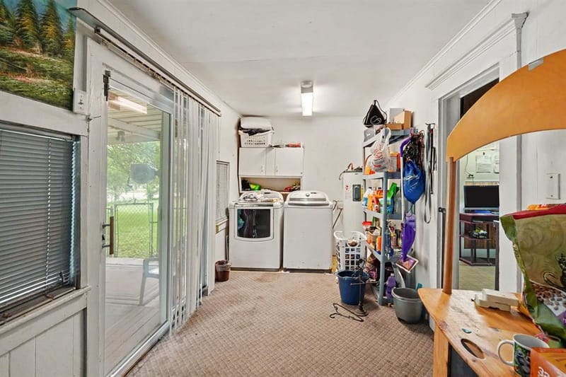 506 Woodard Avenue, Cleburne TX 76033 - Photo 25