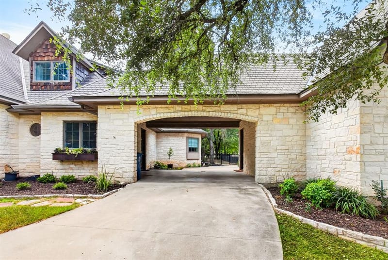 4404 Aledo Oaks Court, Fort Worth TX 76126 - Photo 6