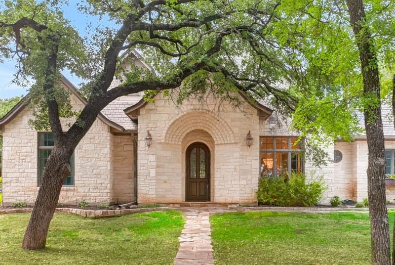 4404 Aledo Oaks Court, Fort Worth TX 76126 - Photo 5