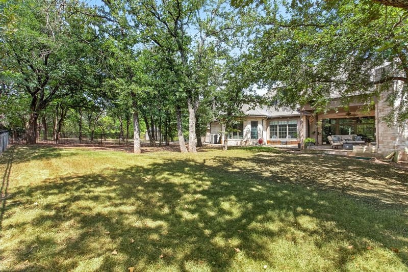4404 Aledo Oaks Court, Fort Worth TX 76126 - Photo 38