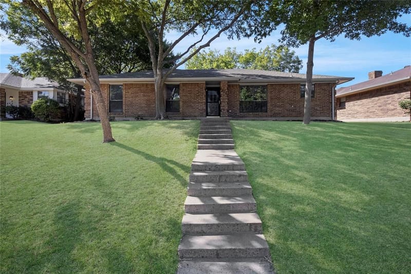 430 Timberline Drive, Duncanville TX 75137