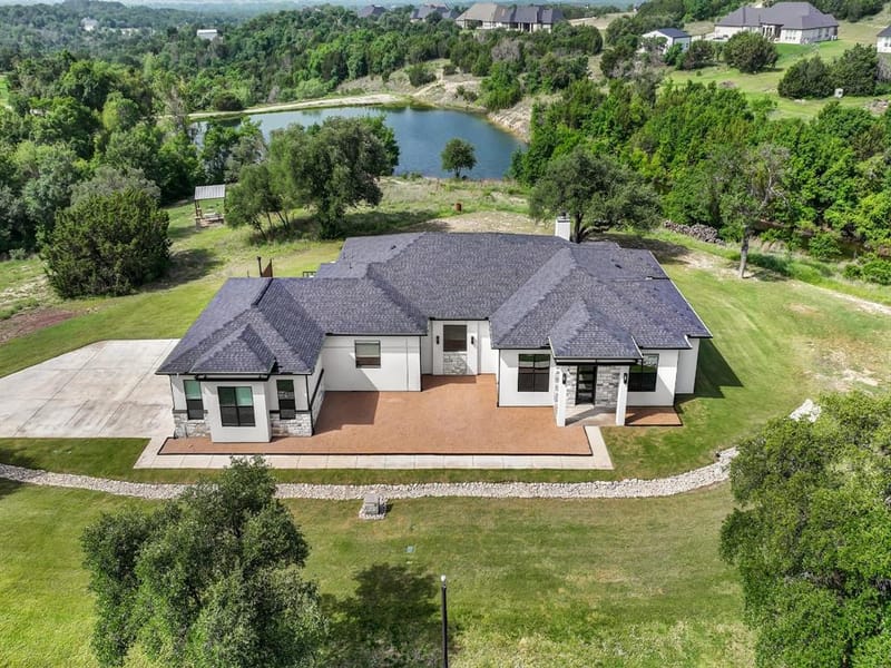1050 Kingsley Court, Weatherford TX 76087 - Photo 2