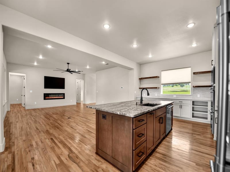 1050 Kingsley Court, Weatherford TX 76087 - Photo 15