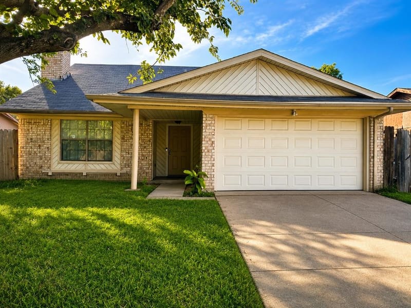 709 Via Del Rey, Mesquite TX 75150