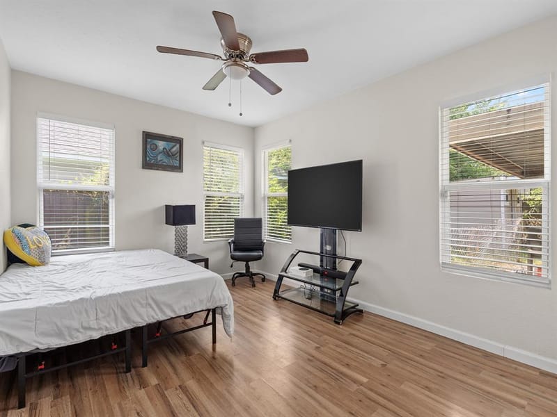 3305 King Street, Greenville TX 75401 - Photo 13