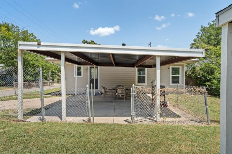 3305 King Street, Greenville TX 75401 - Photo 22